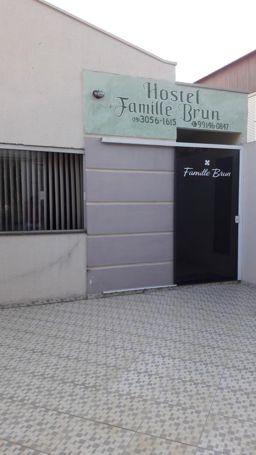 Hostel Famille Brun Trevo São João da Boa Vista المظهر الخارجي الصورة